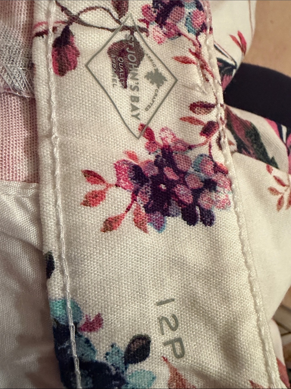 St. John's Bay Cream Floral capris with Pink Purple and Teal Accents - Picture 4 of 4